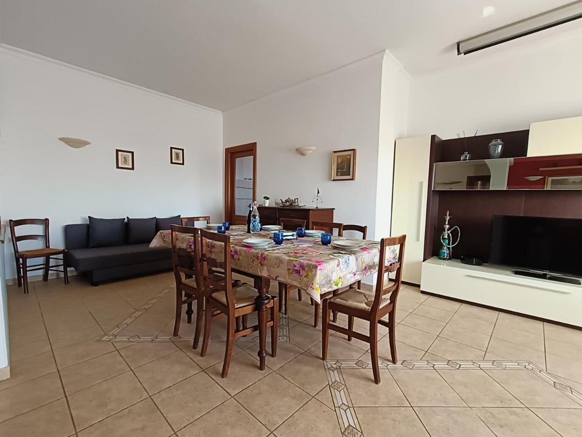 Avellini - Delightful And Spacious Apartment With Terrace - Near Metro A Cornelia Rome Exterior photo